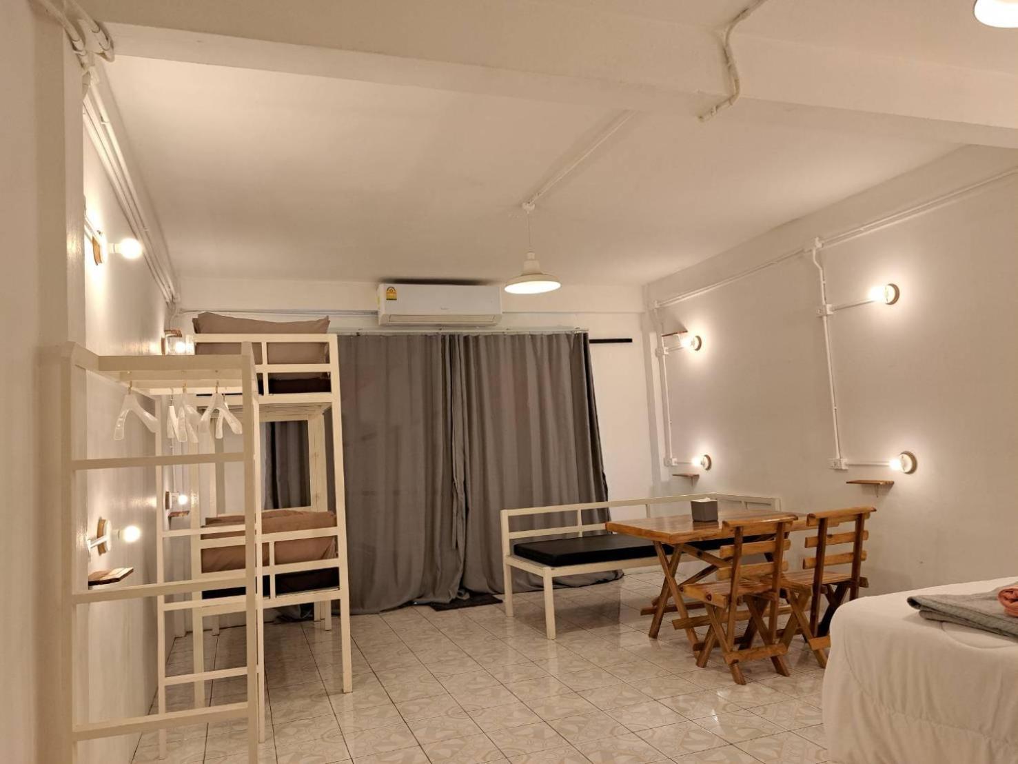 8 Sleeper Street Guesthouse Krabi Exterior foto